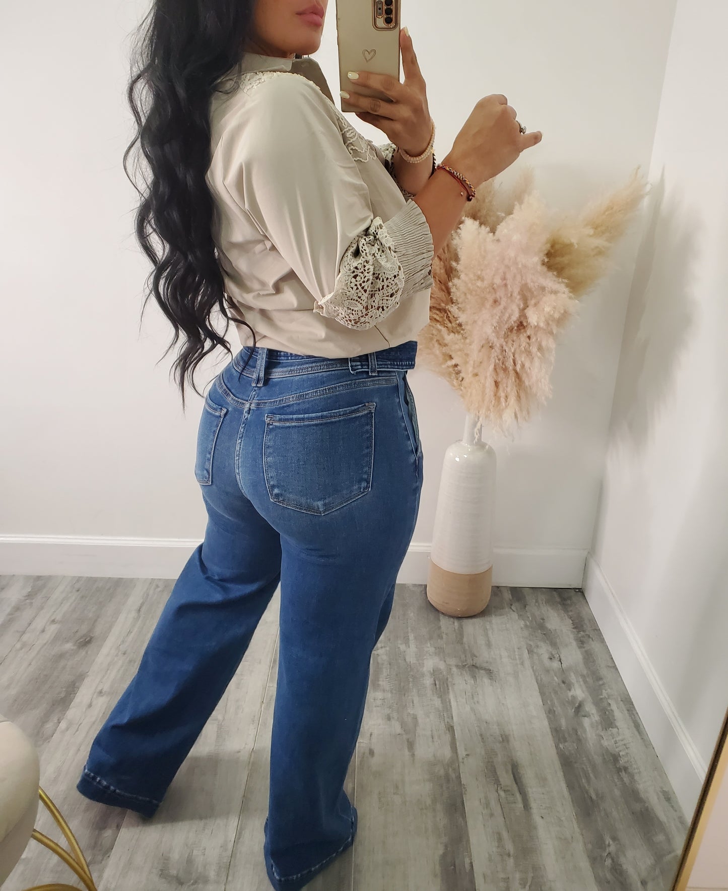 Madelyn top