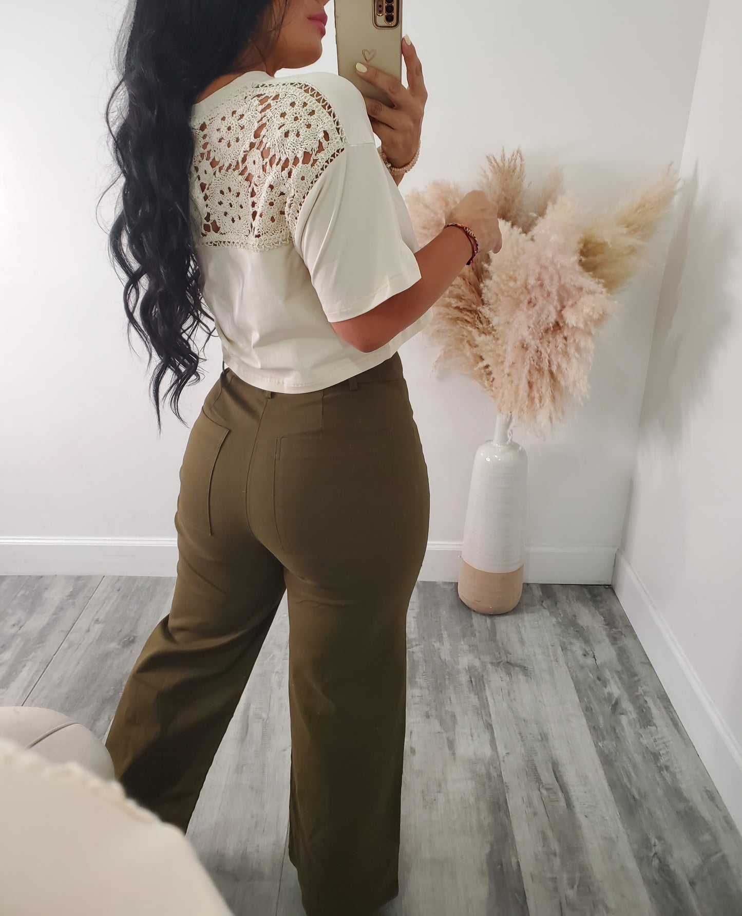 Eyes on me top