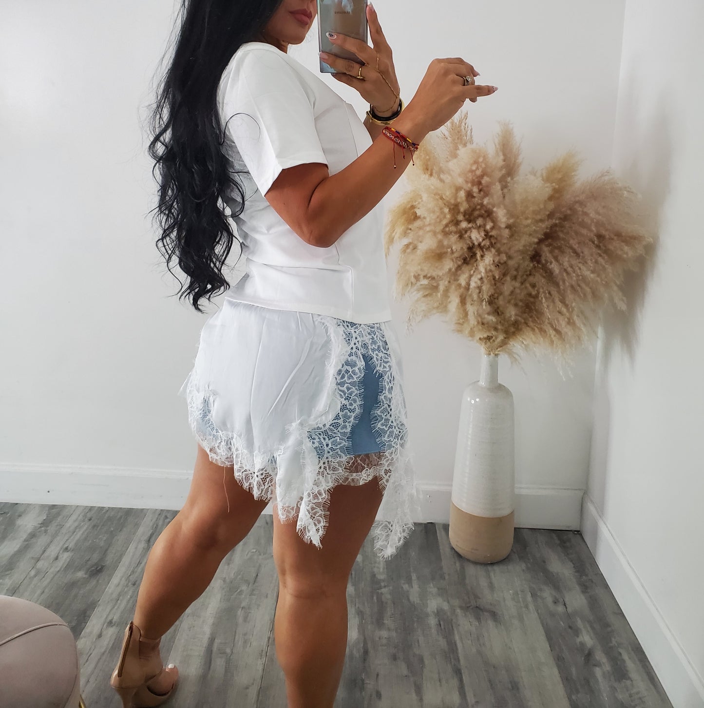 LACE & DENIM SHORT