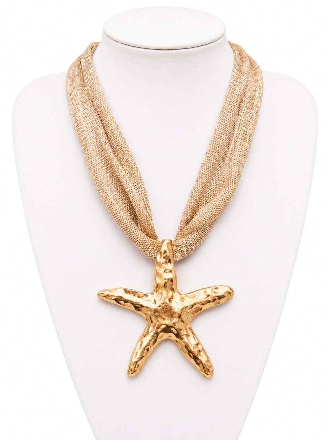 VOGA NECKLACE