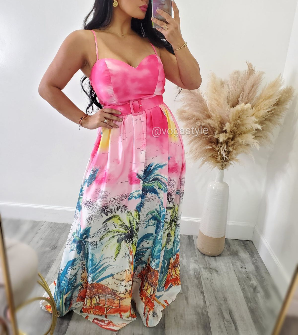 STUNNING DRESS