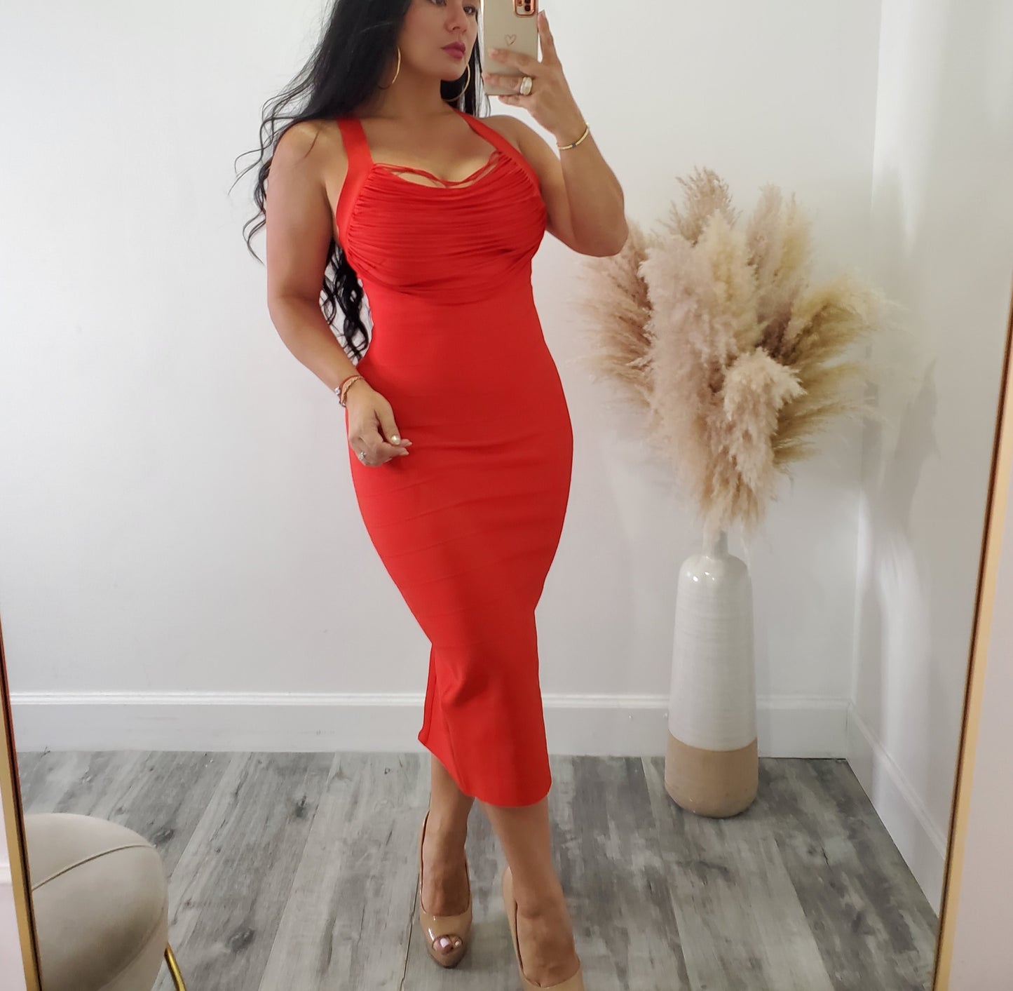 Chic midi dress