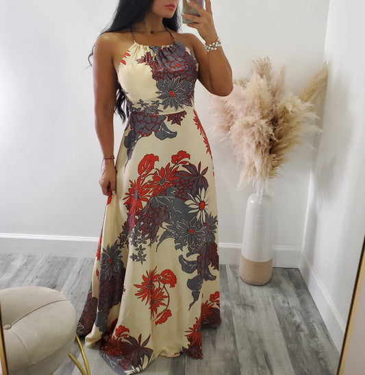 Fall into maxi dress