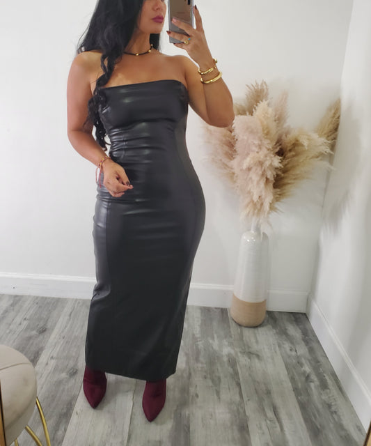 BLACK SIREN MAXI DRESS