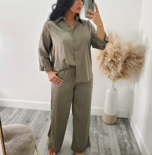 ALL THE ATTENTION PANT SET