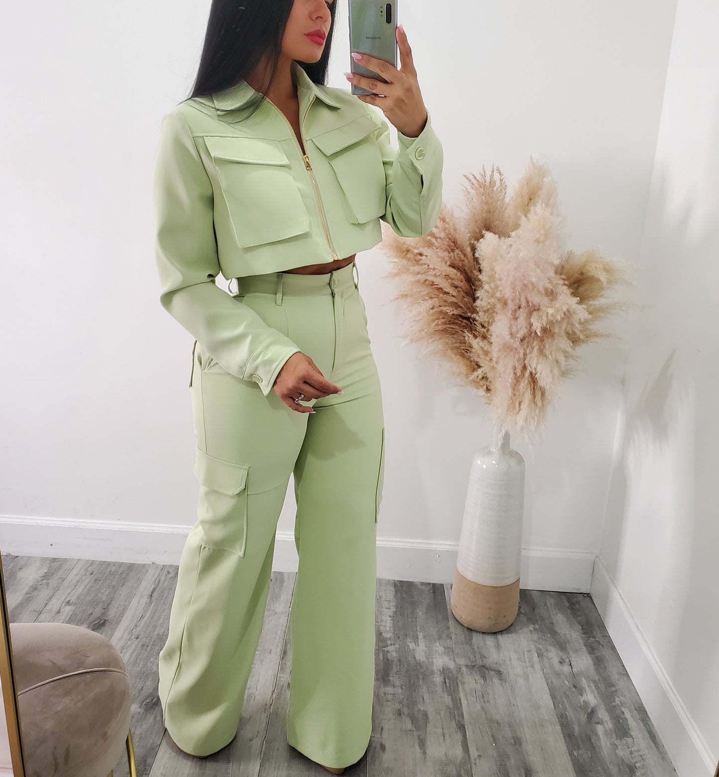 INTO THE NEW SEASON SET