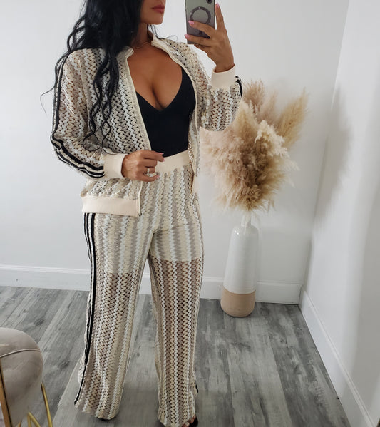 INSPO LACE PANT SET