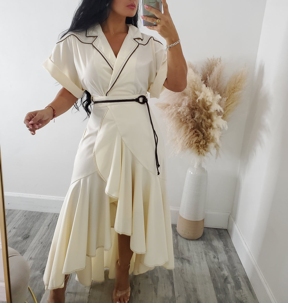 AMAZING DRESS