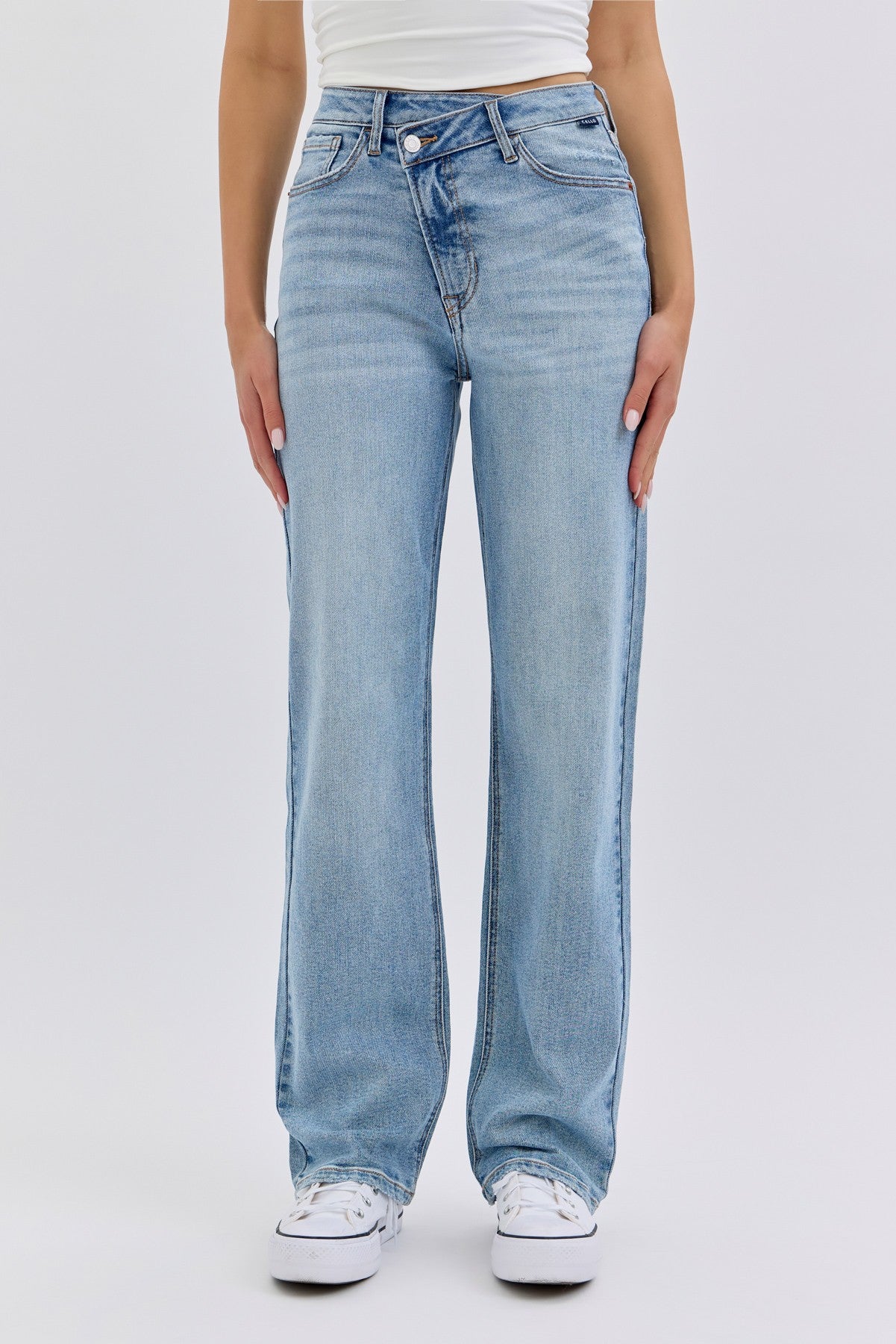 NADIL HIGH WAISTED JEANS