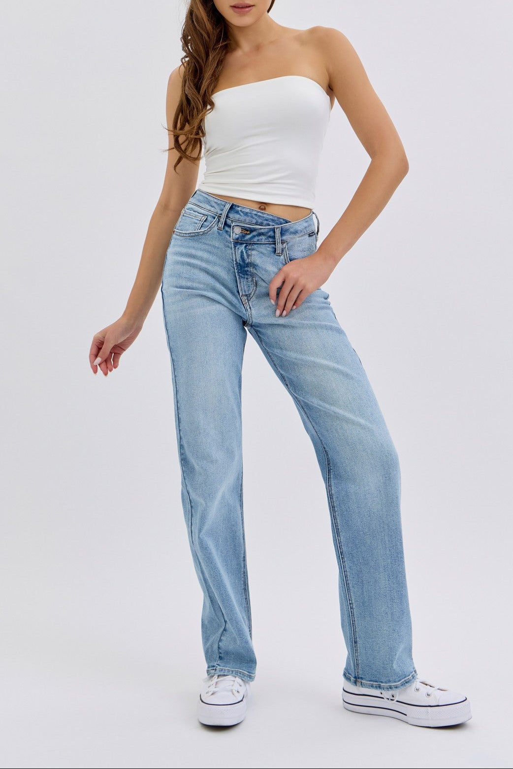 NADIL HIGH WAISTED JEANS