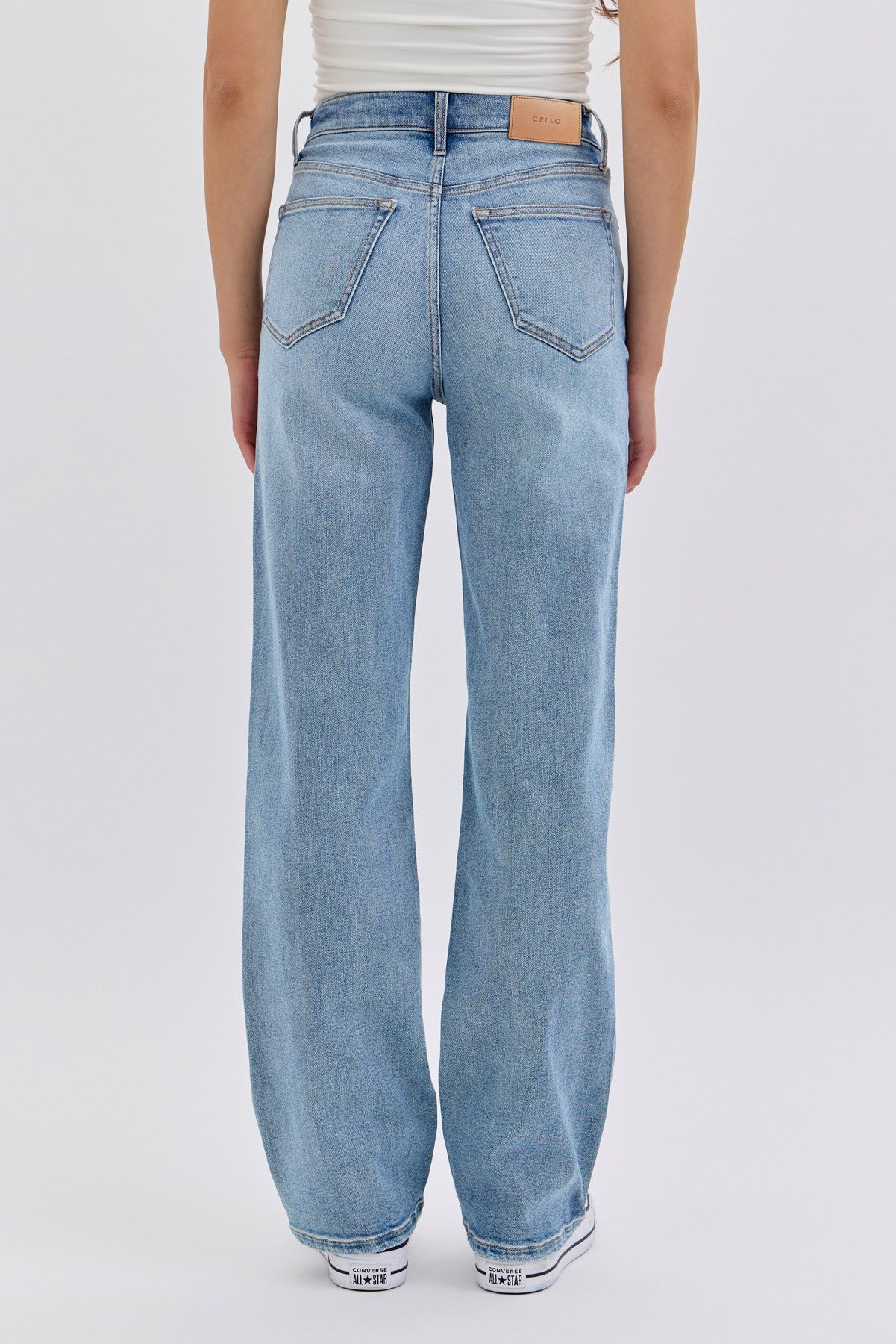 NADIL HIGH WAISTED JEANS