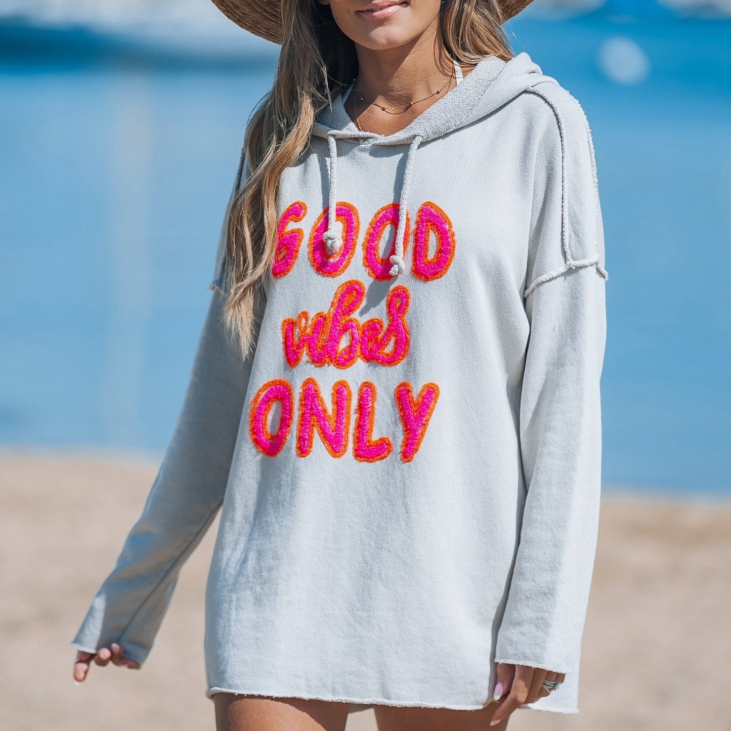 GOOD VIBES SWEATER
