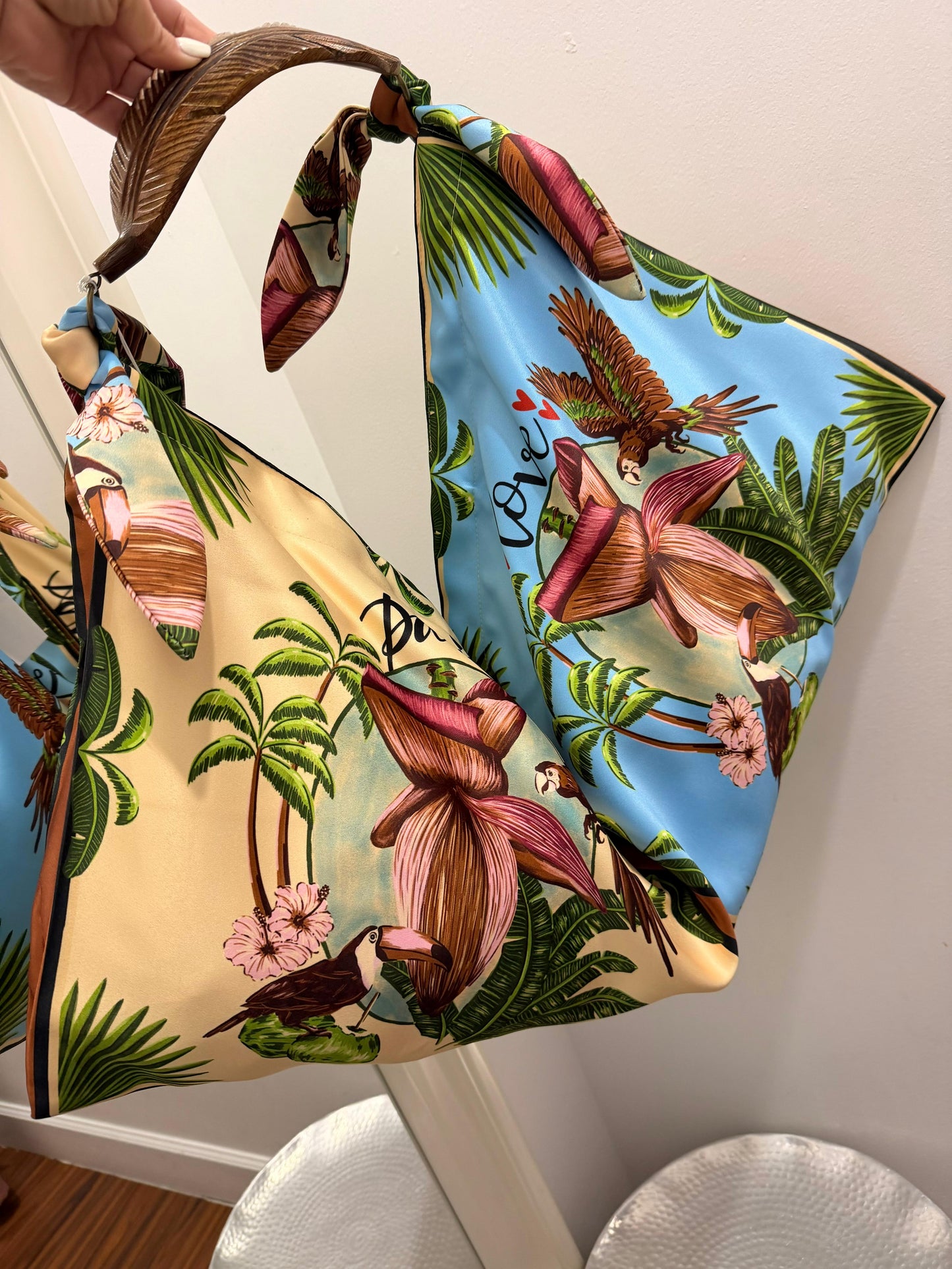 ISLAND BAG