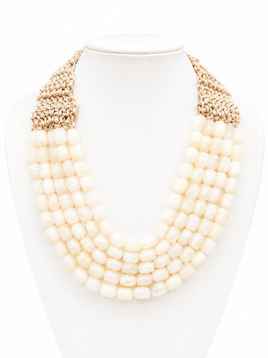 VOGA NECKLACE