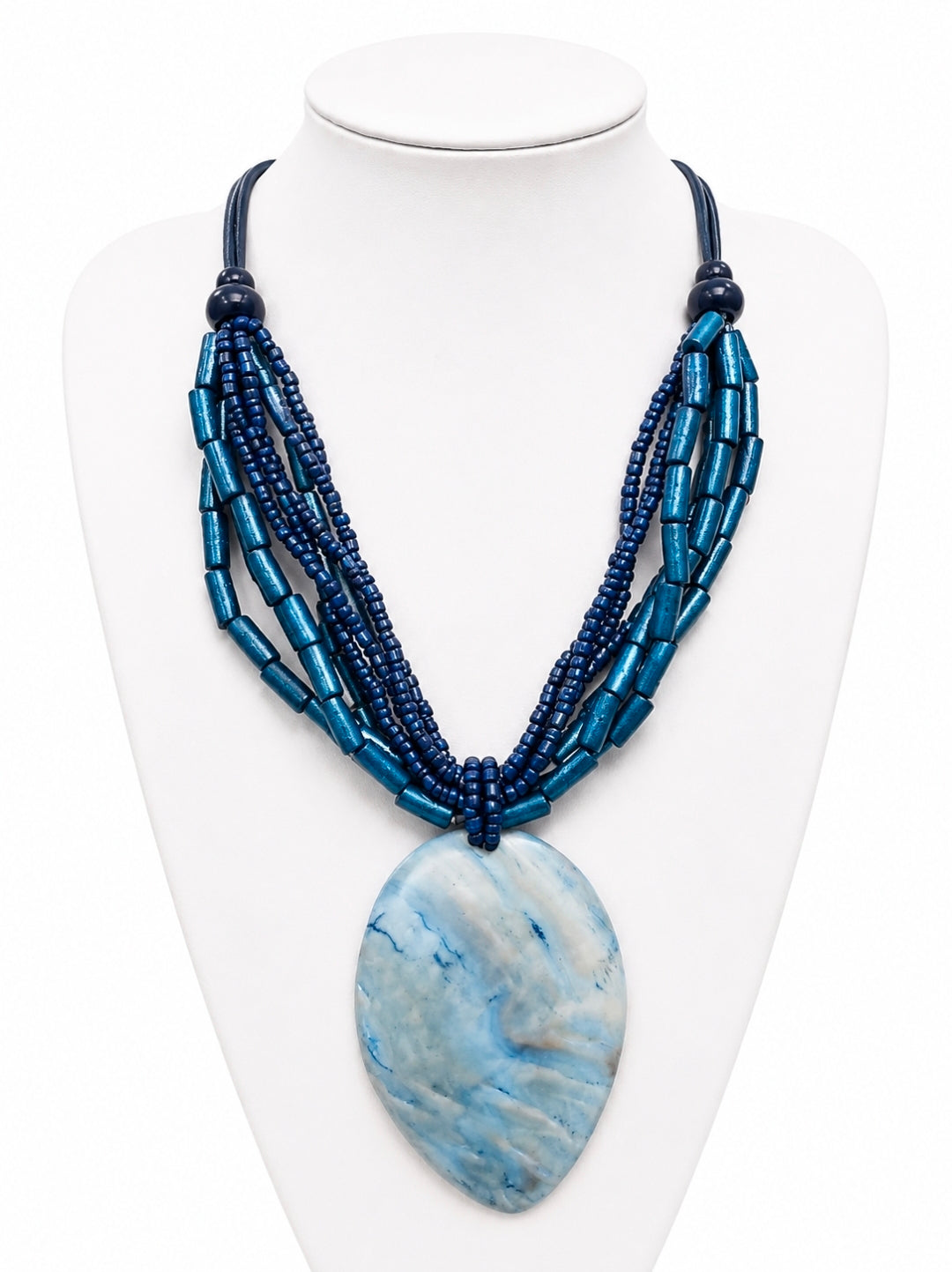 VOGA NECKLACE