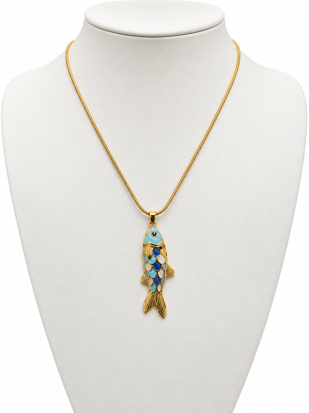 EXCLUSIVE FISH NECKLACE