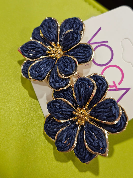 LAU EARRINGS